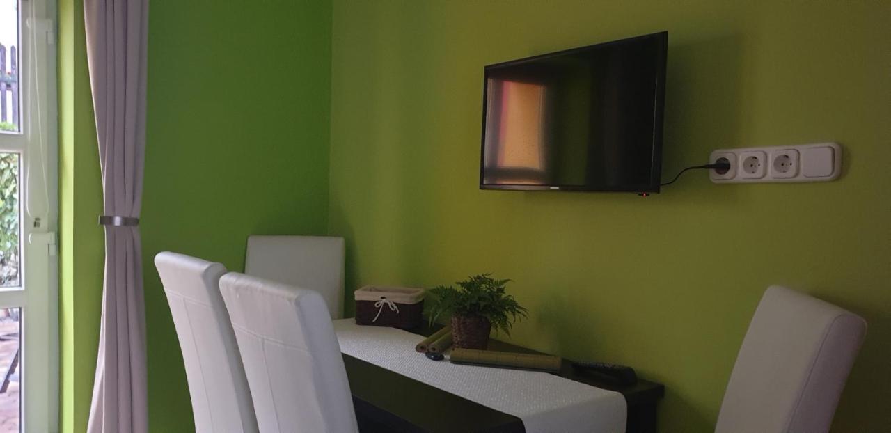 Topart Apartman Tapolca Exteriér fotografie