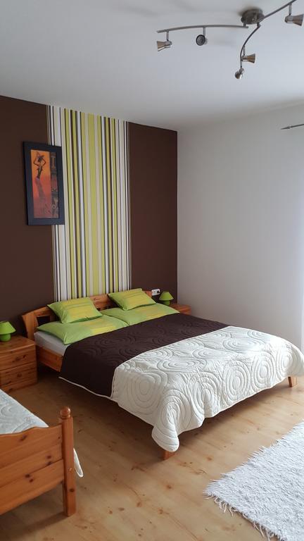 Hotel Topart Apartman Tapolca Pokoj fotografie