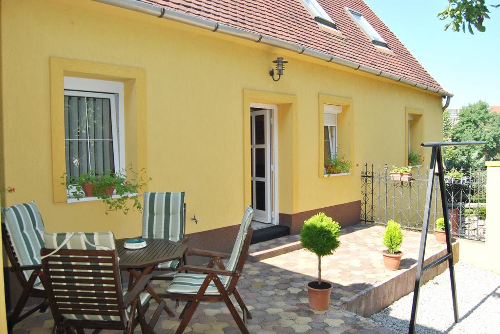 Topart Apartman Tapolca Pokoj fotografie