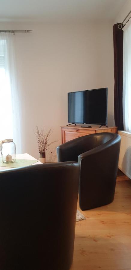 Topart Apartman Tapolca Exteriér fotografie