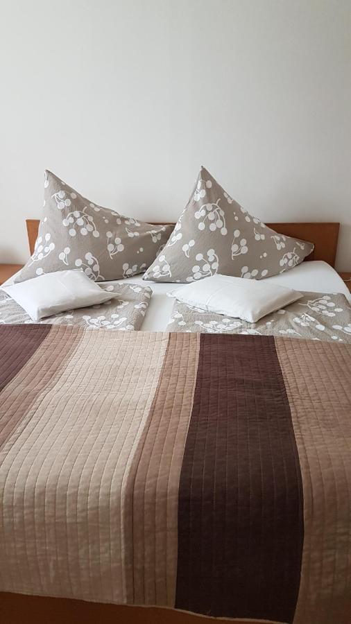 Topart Apartman Tapolca Exteriér fotografie