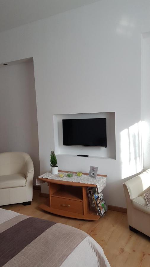 Topart Apartman Tapolca Exteriér fotografie